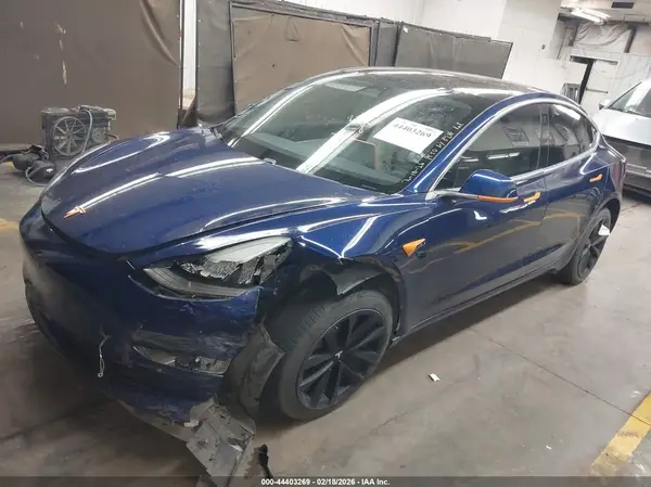 5YJ3E1EB4LF808288 2020 TESLA MODEL 3 - Image 2