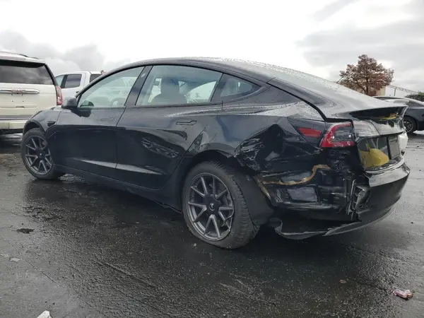 5YJ3E1EB4MF003232 2021 TESLA MODEL 3 - Image 2