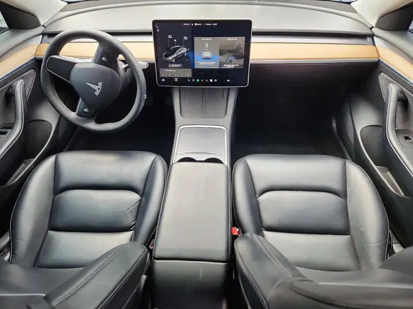 5YJ3E1EB4MF019396 2021 TESLA MODEL 3 - Image 8