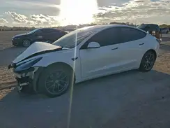 5YJ3E1EB4MF027630 2021 TESLA MODEL 3