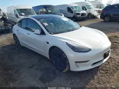 5YJ3E1EB4MF046856 2021 TESLA MODEL 3