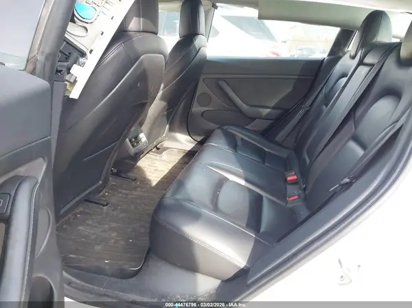 5YJ3E1EB4MF048400 2021 TESLA MODEL 3 - Image 8