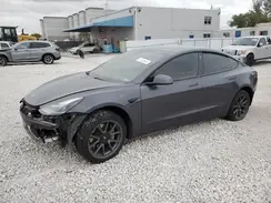 5YJ3E1EB4MF048980 2021 TESLA MODEL 3