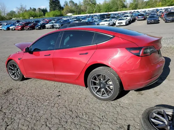 5YJ3E1EB4MF052981 2021 TESLA MODEL 3 - Image 2