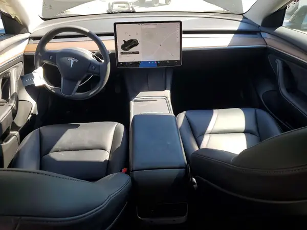 5YJ3E1EB4MF054570 2021 TESLA MODEL 3 - Image 8