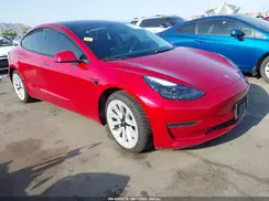 5YJ3E1EB4MF060904 2021 TESLA MODEL 3