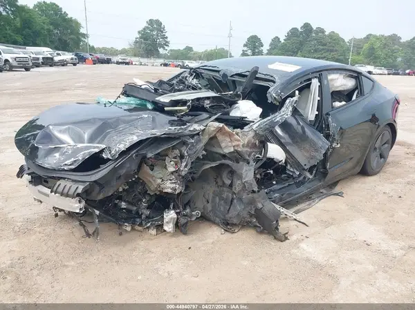 5YJ3E1EB4MF063477 2021 TESLA MODEL 3 - Image 2