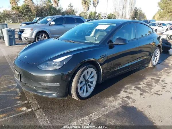 5YJ3E1EB4MF064631 2021 TESLA MODEL 3 - Image 2