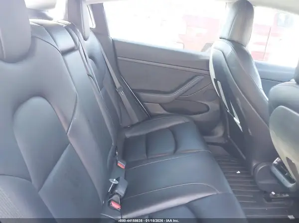 5YJ3E1EB4MF066217 2021 TESLA MODEL 3 - Image 8