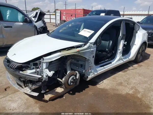 5YJ3E1EB4MF066279 2021 TESLA MODEL 3 - Image 2