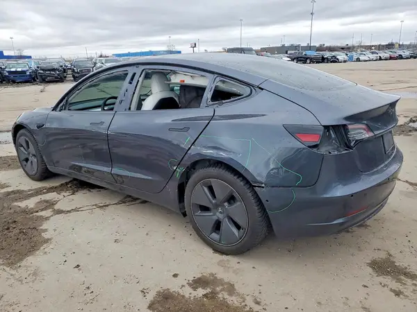 5YJ3E1EB4MF847898 2021 TESLA MODEL 3 - Image 2