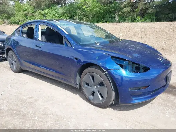 5YJ3E1EB4MF858187 2021 TESLA MODEL 3 - Image 1