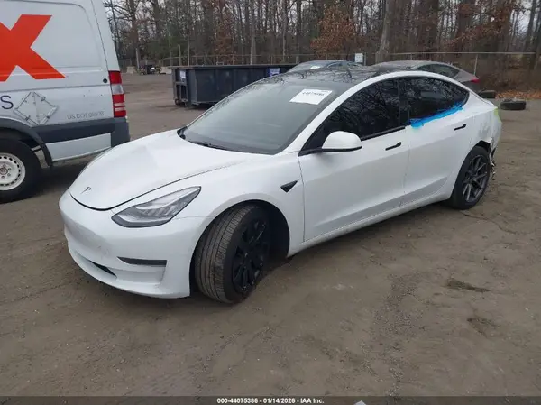 5YJ3E1EB4MF858240 2021 TESLA MODEL 3 - Image 2