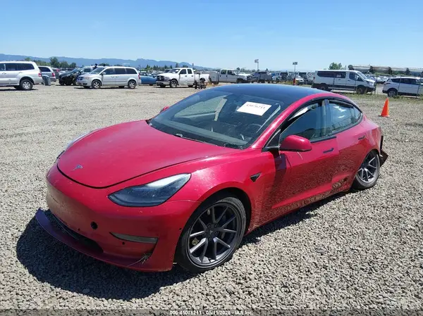 5YJ3E1EB4MF875443 2021 TESLA MODEL 3 - Image 2