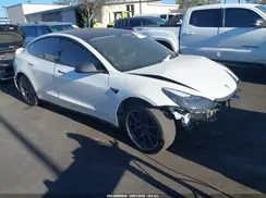 5YJ3E1EB4MF879010 2021 TESLA MODEL 3