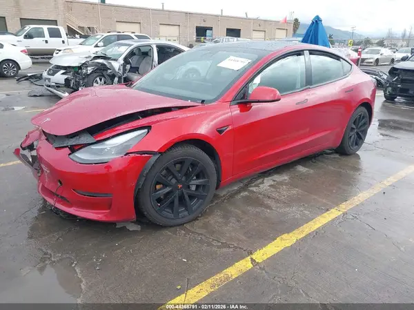 5YJ3E1EB4MF938492 2021 TESLA MODEL 3 - Image 2