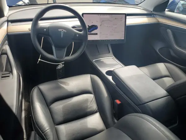 5YJ3E1EB4MF960962 2021 TESLA MODEL 3 - Image 8