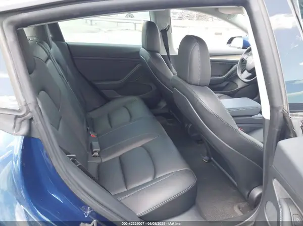 5YJ3E1EB4MF974716 2021 TESLA MODEL 3 - Image 8