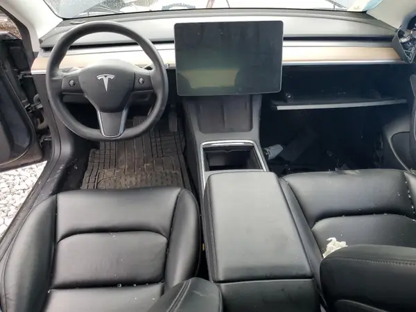 5YJ3E1EB4MF983545 2021 TESLA MODEL 3 - Image 8