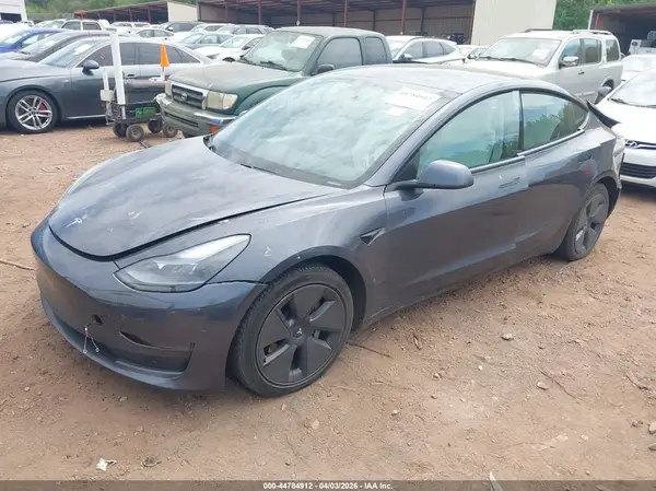 5YJ3E1EB4MF992844 2021 TESLA MODEL 3 - Image 2