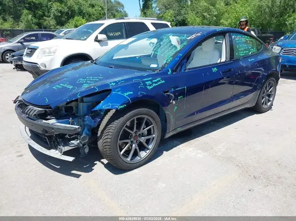 5YJ3E1EB4MF992925 2021 TESLA MODEL 3 - Image 2
