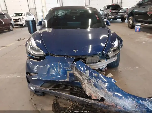 2021 TESLA MODEL 3 auction photo 6