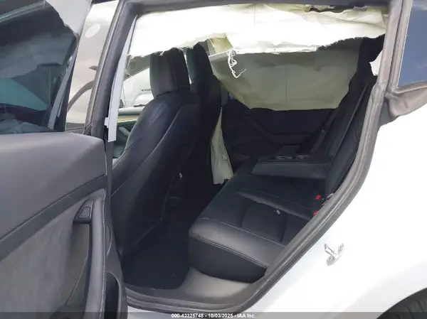 5YJ3E1EB4MF997381 2021 TESLA MODEL 3 - Image 8