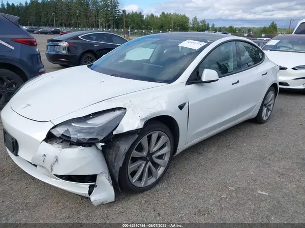 5YJ3E1EB4MF997431 2021 TESLA MODEL 3 - Image 2