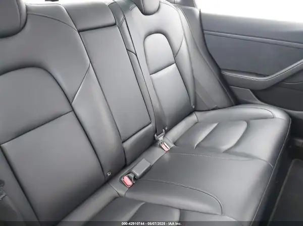 5YJ3E1EB4MF997431 2021 TESLA MODEL 3 - Image 8