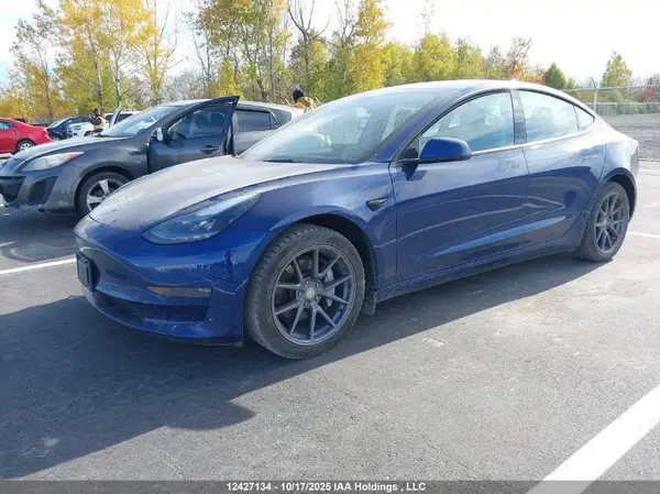 5YJ3E1EB4NF104983 2022 TESLA MODEL 3 - Image 2