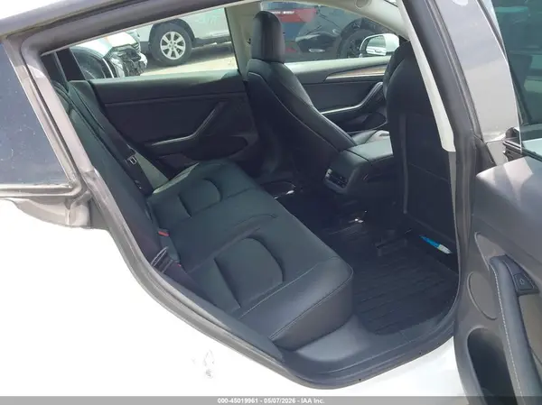 5YJ3E1EB4NF109908 2022 TESLA MODEL 3 - Image 8