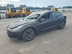 5YJ3E1EB4NF111061 2022 TESLA MODEL 3