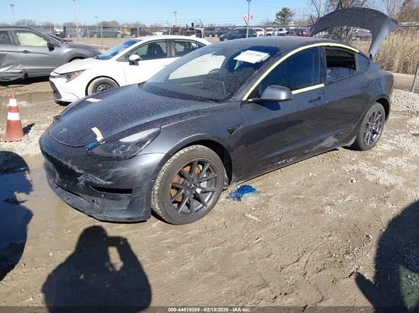 5YJ3E1EB4NF115613 2022 TESLA MODEL 3 - Image 2