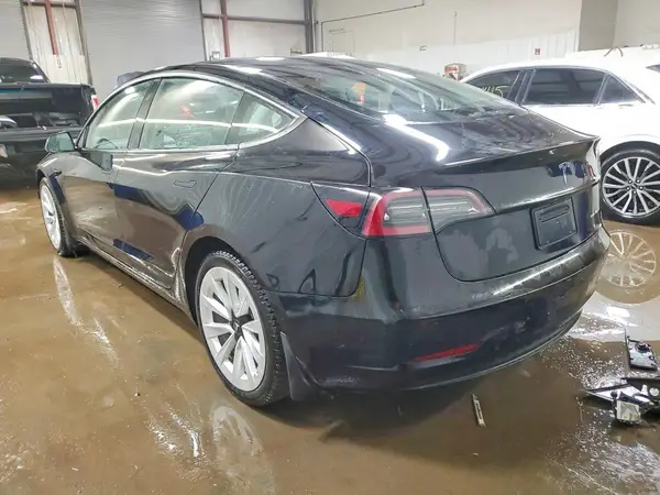 5YJ3E1EB4NF117703 2022 TESLA MODEL 3 - Image 2