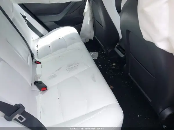 5YJ3E1EB4NF120875 2022 TESLA MODEL 3 - Image 8