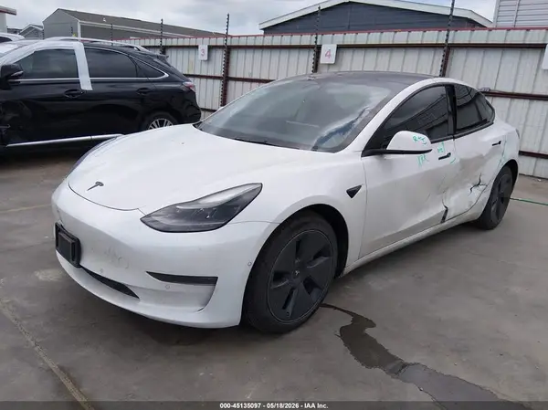 5YJ3E1EB4NF121671 2022 TESLA MODEL 3 - Image 2