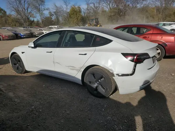 5YJ3E1EB4NF126496 2022 TESLA MODEL 3 - Image 2