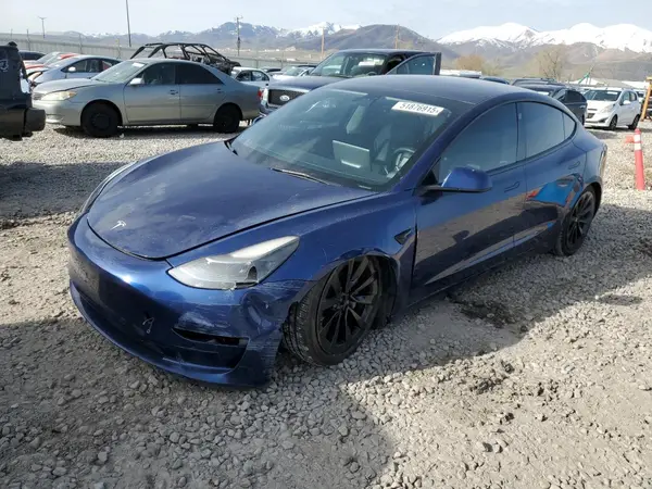 5YJ3E1EB4NF143959 2022 TESLA MODEL 3 - Image 1