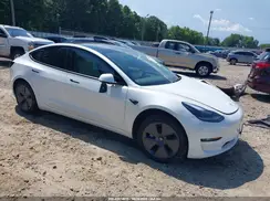 5YJ3E1EB4NF153035 2022 TESLA MODEL 3