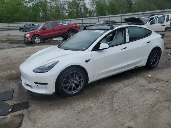 5YJ3E1EB4NF155108 2022 TESLA MODEL 3 - Image 1