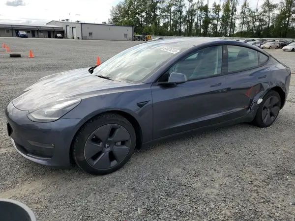 5YJ3E1EB4NF170059 2022 TESLA MODEL 3 - Image 1