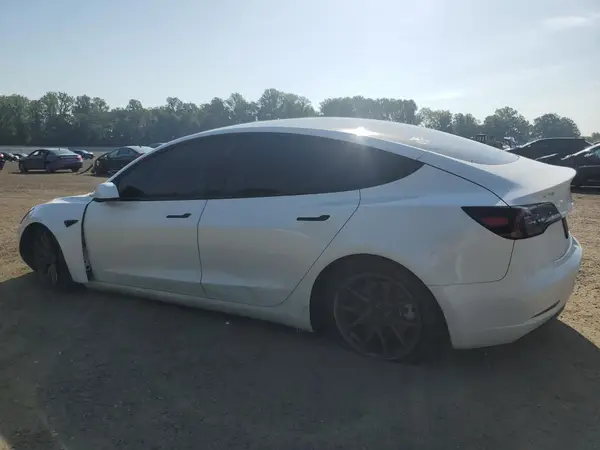 5YJ3E1EB4NF170837 2022 TESLA MODEL 3 - Image 2