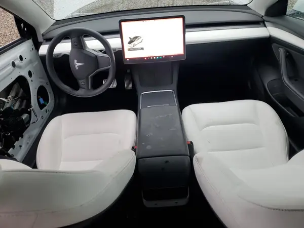 5YJ3E1EB4NF176556 2022 TESLA MODEL 3 - Image 8