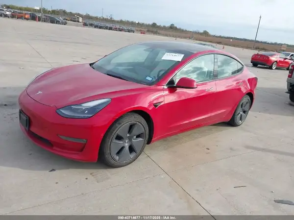5YJ3E1EB4NF179859 2022 TESLA MODEL 3 - Image 2