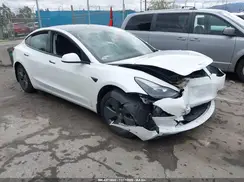 5YJ3E1EB4NF182955 2022 TESLA MODEL 3