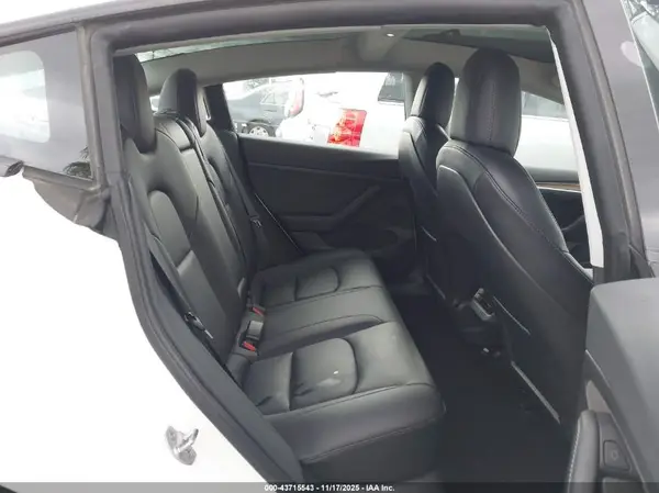 5YJ3E1EB4NF182955 2022 TESLA MODEL 3 - Image 8