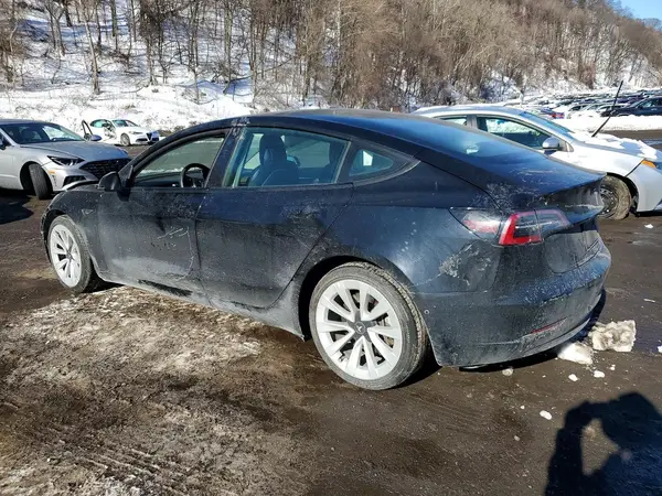5YJ3E1EB4NF186505 2022 TESLA MODEL 3 - Image 2