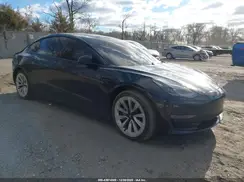 5YJ3E1EB4NF189811 2022 TESLA MODEL 3