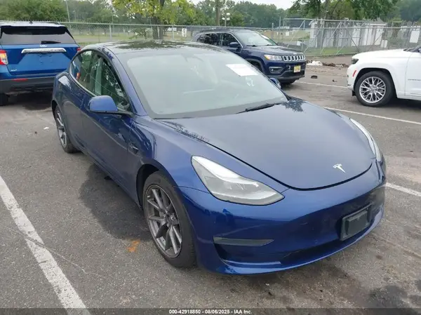 5YJ3E1EB4NF190926 2022 TESLA MODEL 3