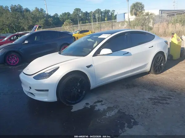 5YJ3E1EB4NF195513 2022 TESLA MODEL 3 - Image 2
